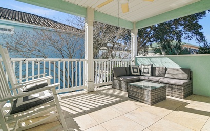 Ocean Breeze Cottage 2