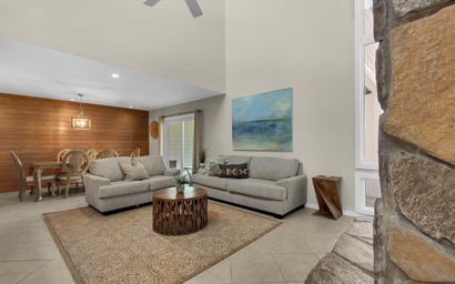 Shoreline Towers Townhouse 4-4 8