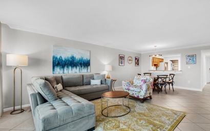 Shoreline Towers 3092 7