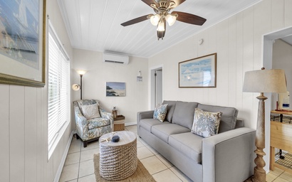 Linda's Cozy Cottage B 7