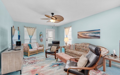 Seashells at the Beach Retreat 7