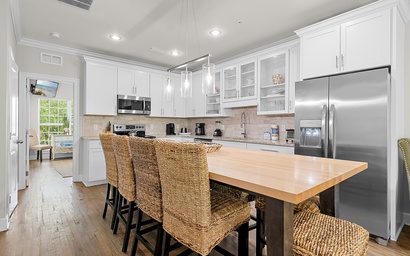 Driftwood Townhomes #1- Beachwaves 4