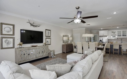 Driftwood Townhomes #4- Acres Away