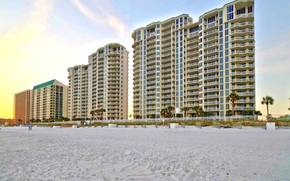 Silver Beach Towers 603 East 4