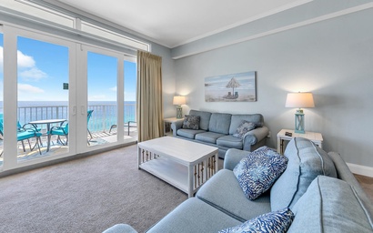 Laketown Wharf 2017 2