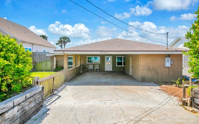 Belle's Beach House 6