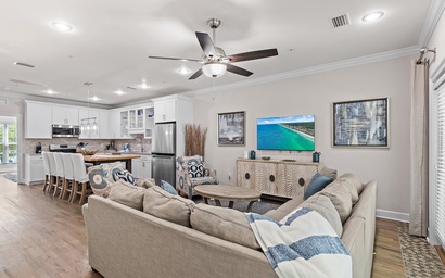 Driftwood Townhomes #3- Liv Salty 7