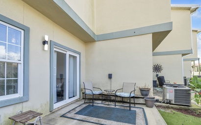 Livin' La Villa Loca 2