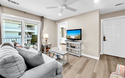 Beachside Villas 523 8