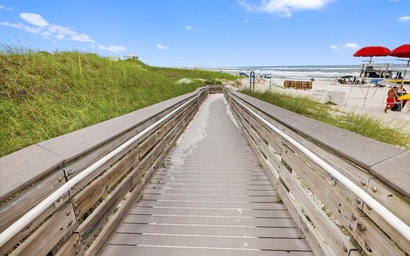 Grande Pointe 142- LiveSea 30A 2