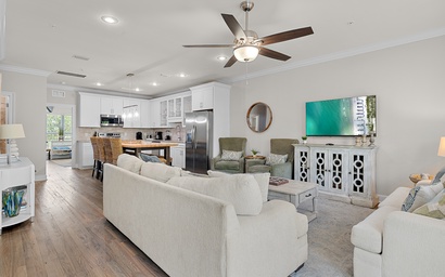 Driftwood Townhomes #1- Beachwaves 2