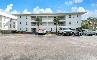 Beachside Villas 832 7