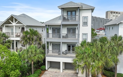 Featured Property Elegance on the Gulf