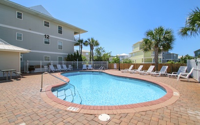 Beachside Villas 321- Family Tides 4