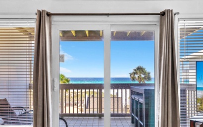 Ramsgate Harbour 60- Coastal Cabana 8