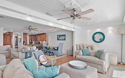 Green Reef #8- Beachy Keen 7