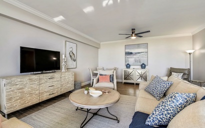 Silver Beach Towers 102W- Southern Heirs 5