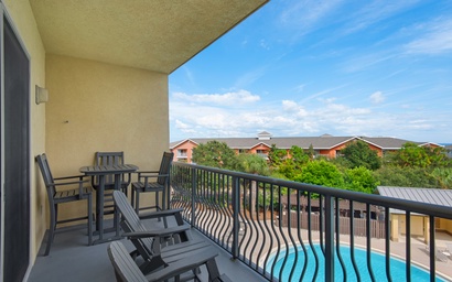 Beach Resort 406