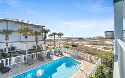 3 Generations Beach House 5