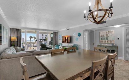 Shoreline Towers 3035 6