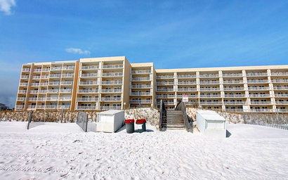 Islander Beach Resort 305 5