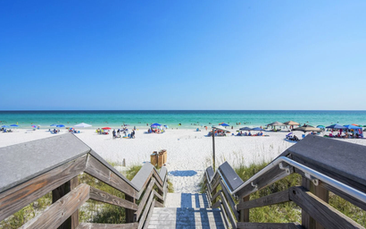 Driftwood Townhomes #3- Liv Salty 7