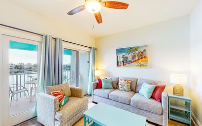 Carillon Beach Inn 310 5