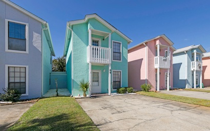 Sand Castles West T24 8