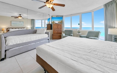 Top of the Gulf 825 7