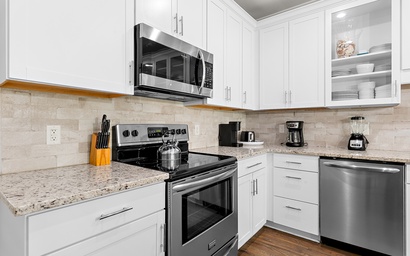 Driftwood Townhomes #1- Beachwaves 5