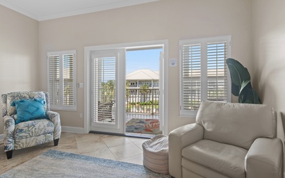 Pavilion Palms 203C 4