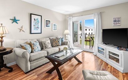 Tradewinds Condominium #25 8