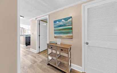 Majestic Beach Towers 1-301 8