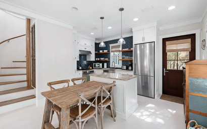 Sea La Vie Seaside Carriage House 2