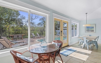 Captain Green's Seaside Retreat 2