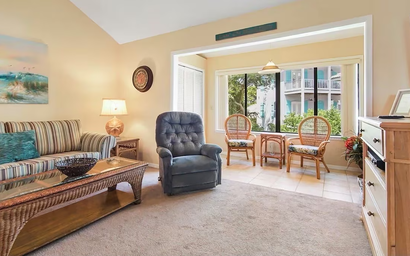 Chateau La Mer II #804- Blue Ocean Getaway