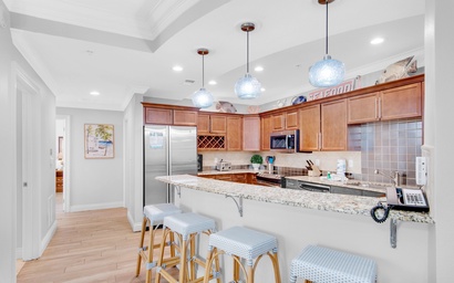 Emerald Grande W222- Rexford's BEACH Retreat 8