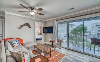 Beachside Villas 321- Family Tides 8