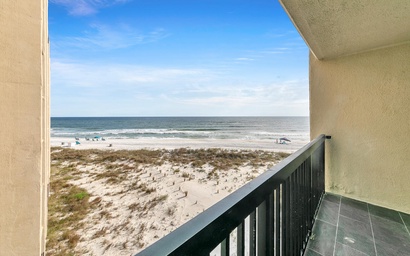 Pinnacle Port B3-408- Emerald Pearl 3