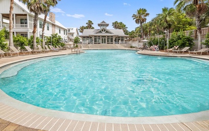 Grande Pointe 142- LiveSea 30A 3