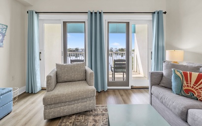 Carillon Beach Inn 310 7