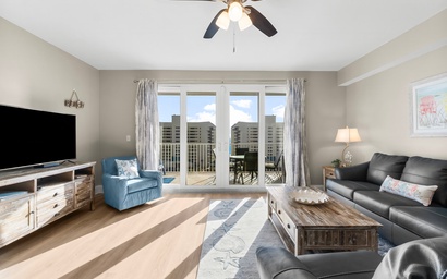 Laketown Wharf 713- Our Lil Sea-cret 7