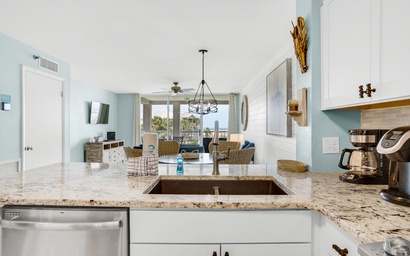 Magnolia House #202 7