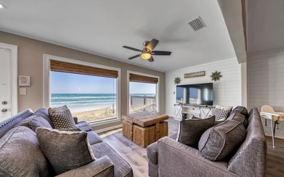 Green Reef #6- Beachfront Bliss