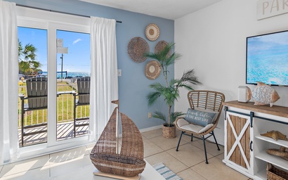 Tradewinds Condominium #28- At the Beach! 6