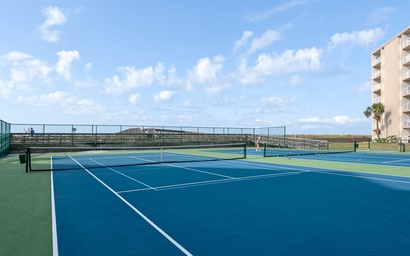 Hol. Surf & Racquet Club 710 6