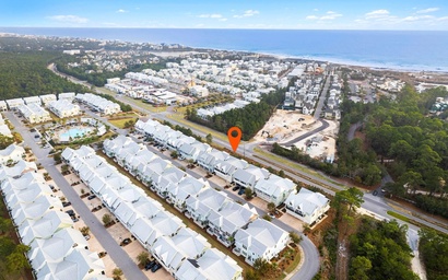 Town of Prominence 67C - Pour Beach Life 6