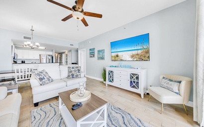 Calypso 2-1102 West 8