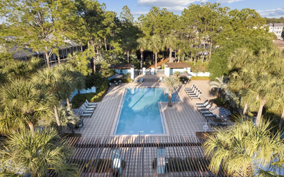 Gulf Place Residences 203 6