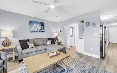 Lullwater Beach 415 6